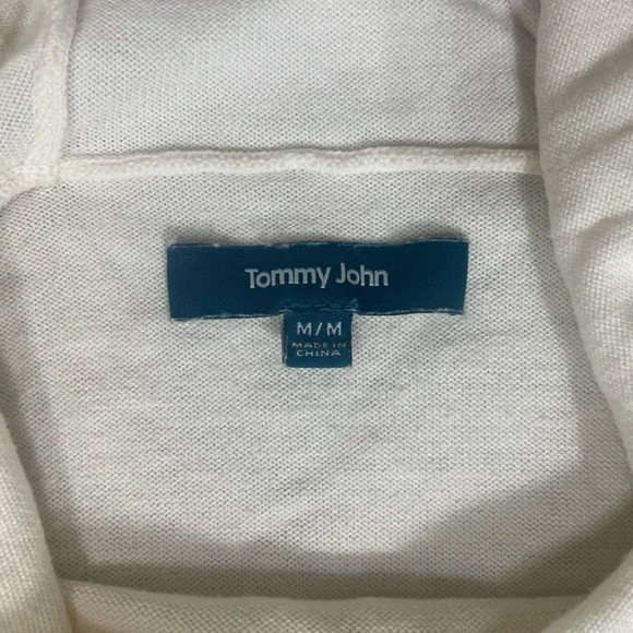 EUC Tommy John Cream Hooded Sweater (N-1) - Picture 7 of 9